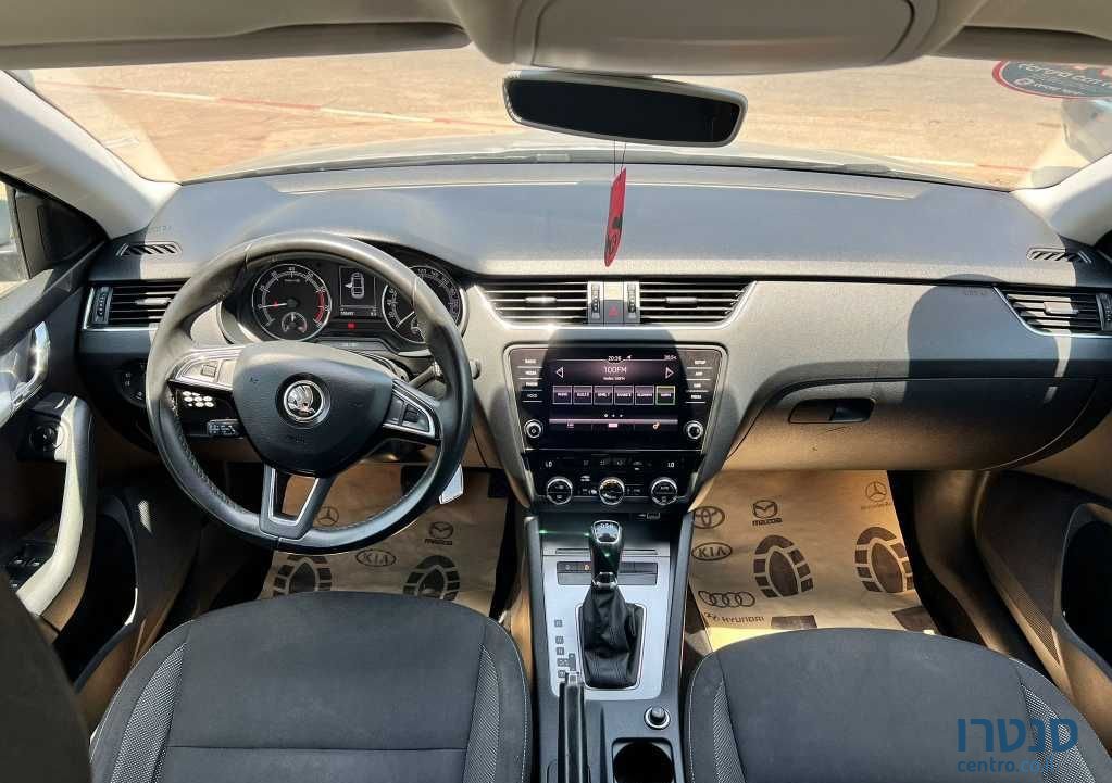 2019' Skoda Octavia סקודה אוקטביה photo #6