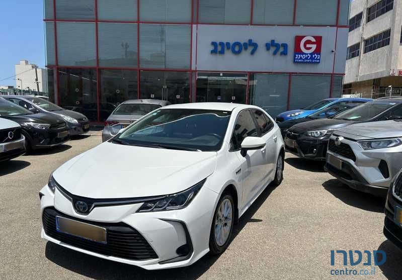 2021' Toyota Corolla טויוטה קורולה photo #1