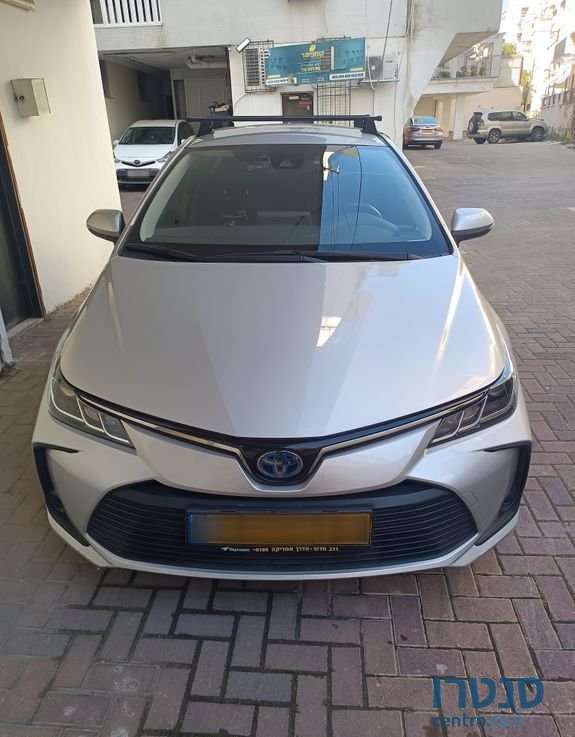 2021' Toyota Corolla טויוטה קורולה photo #1