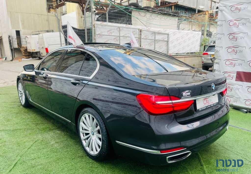 2016' BMW 7 Series ב.מ.וו סדרה 7 photo #6