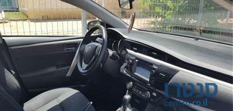 2015' Toyota Corolla טויוטה קורולה photo #1