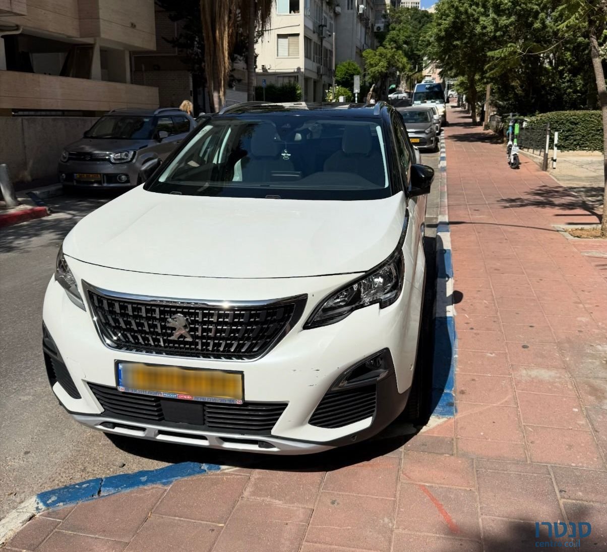 2020' Peugeot 3008 פיג'ו photo #2
