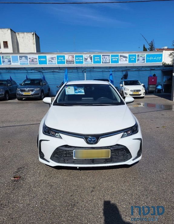2019' Toyota Corolla טויוטה קורולה photo #2