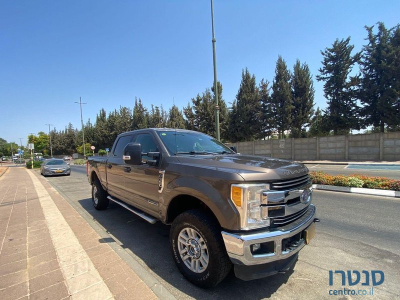 2018' Ford F-350 פורד photo #1