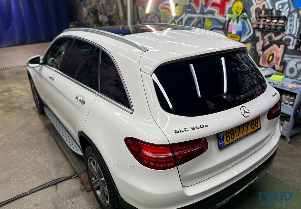 2017' Mercedes-Benz Glc מרצדס photo #2