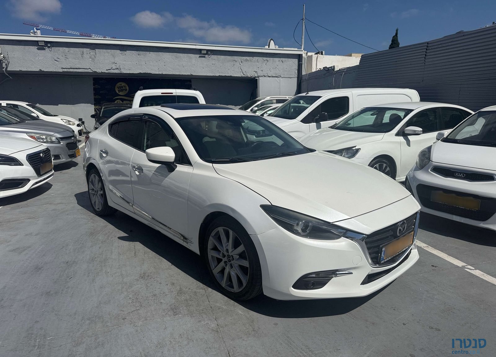 2017' Mazda 3 מאזדה photo #1