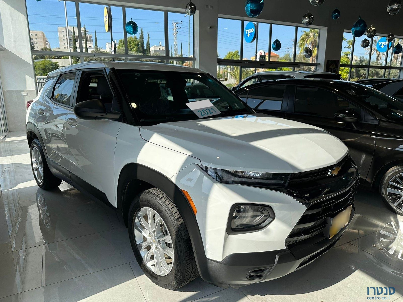 2021' Chevrolet Trailblazer photo #2