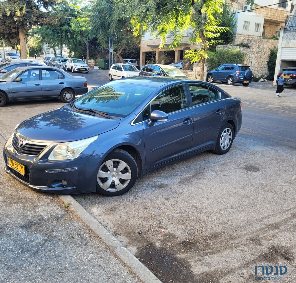 2010' Toyota Avensis טויוטה אוונסיס photo #1