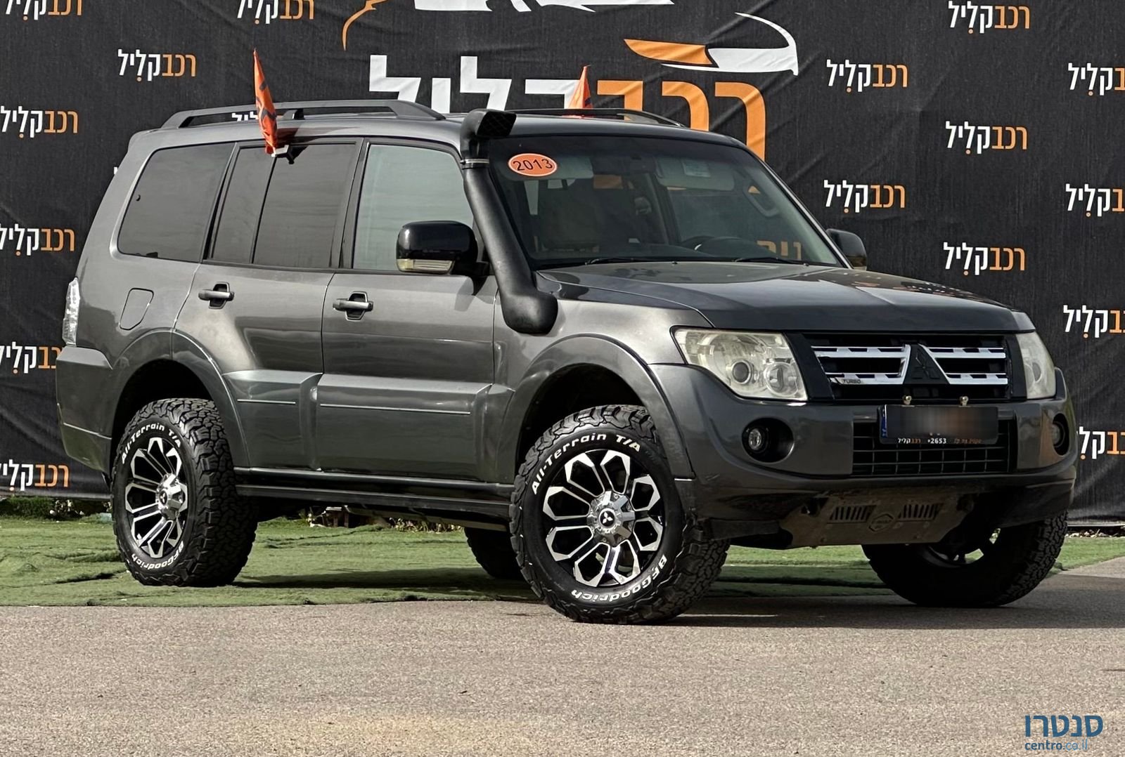 2013' Mitsubishi Pajero מיצובישי פג'רו photo #1