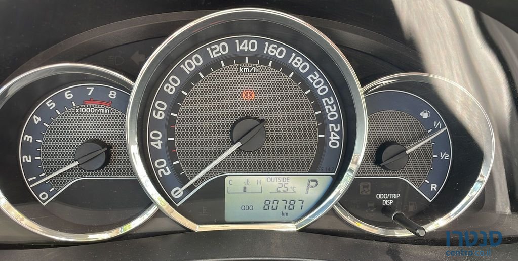 2015' Toyota Corolla טויוטה קורולה photo #2