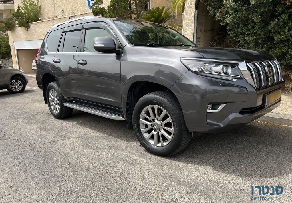 2020' Toyota Land Cruiser טויוטה לנד קרוזר photo #1