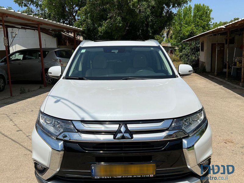 2018' Mitsubishi Outlander מיצובישי אאוטלנדר photo #2