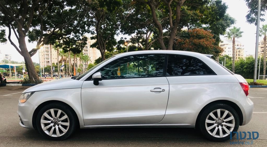 2013' Audi A1 אאודי photo #3