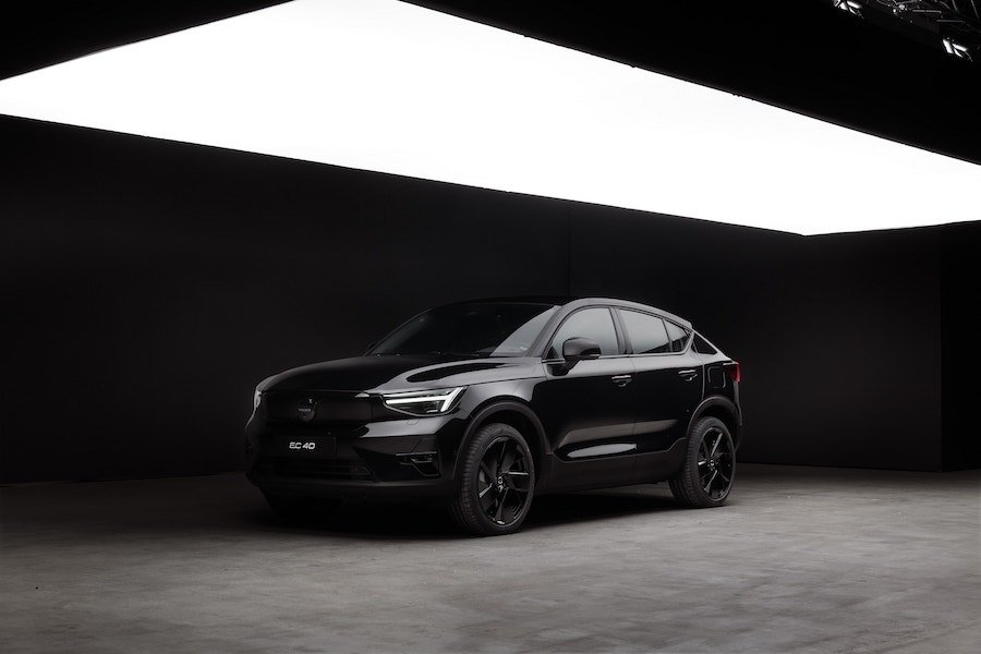 Volvo's 40 Series Goes for Black With New Special Edition Trim