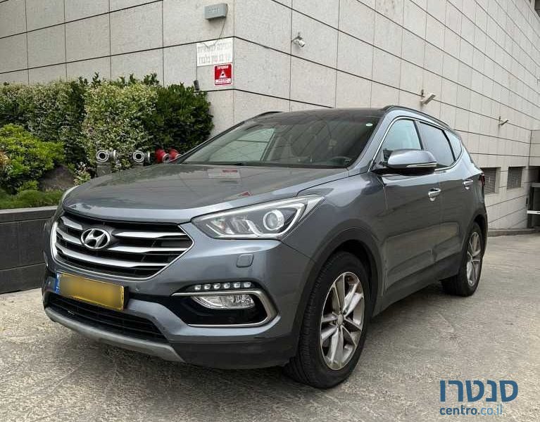 2018' Hyundai Santa Fe יונדאי סנטה פה photo #2