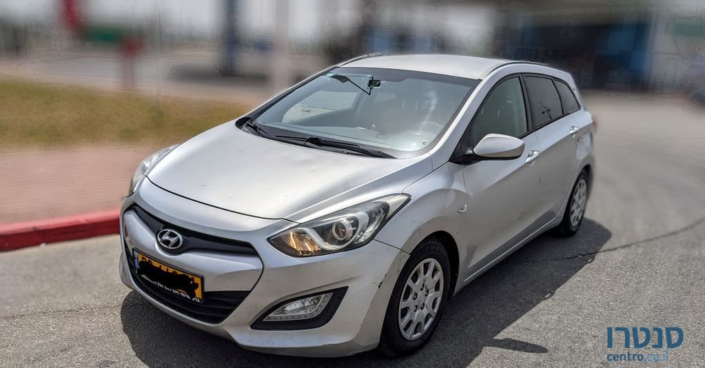 2013' Hyundai I30Cw יונדאי photo #5