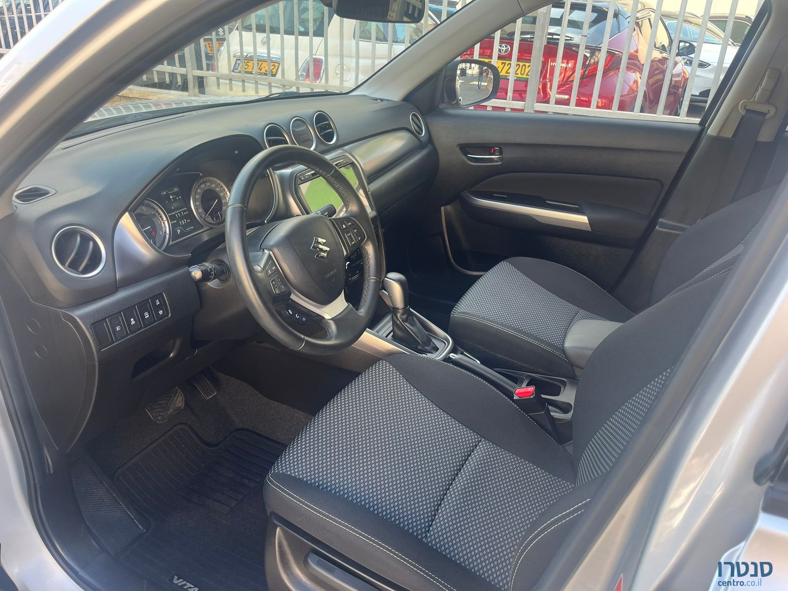 2022' Suzuki Vitara photo #3