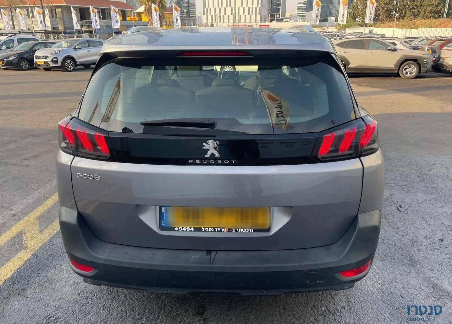 2021' Peugeot 5008 פיג'ו photo #3