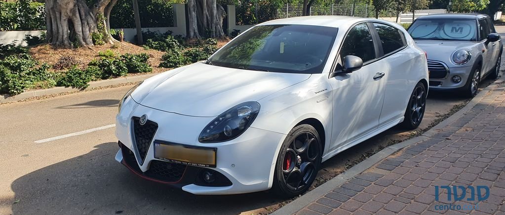 2018' Alfa Romeo Giulietta אלפא רומיאו ג'ולייטה photo #4