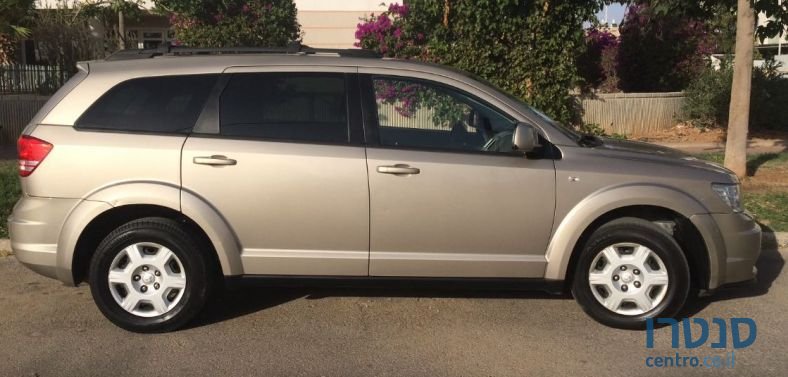 2009' Dodge Journey photo #1