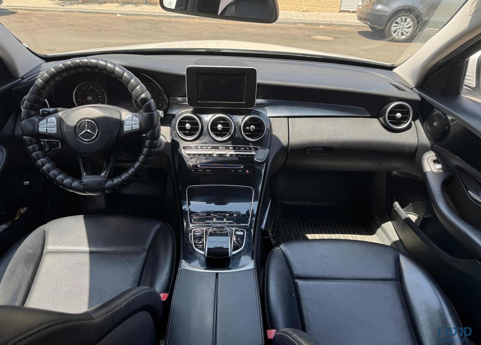 2015' Mercedes-Benz C-Class מרצדס-בנץ photo #4