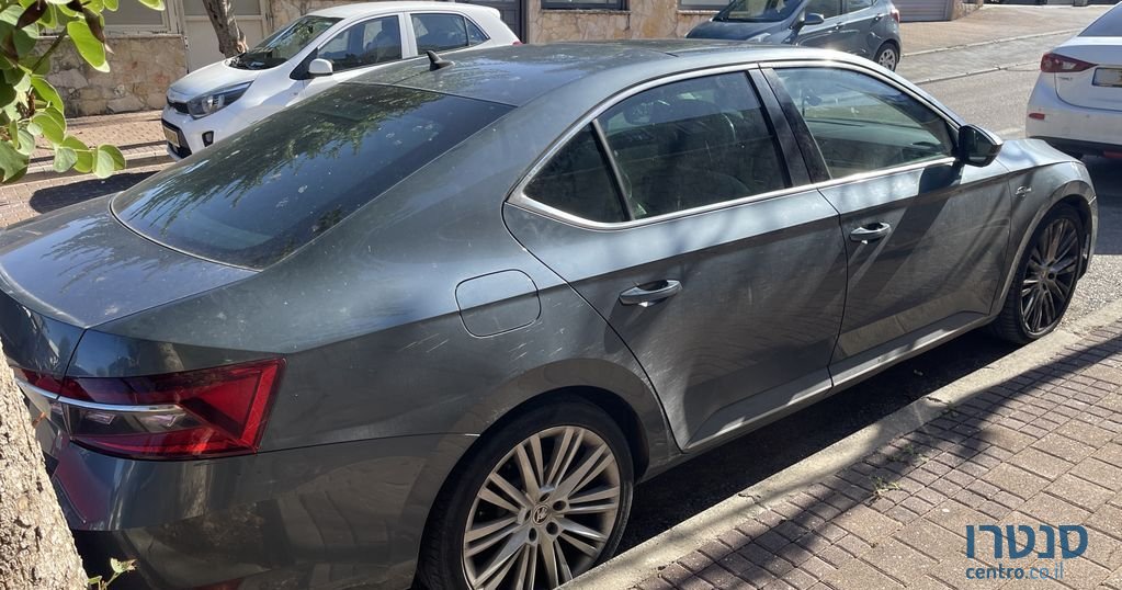 2020' Skoda Superb סקודה סופרב photo #2