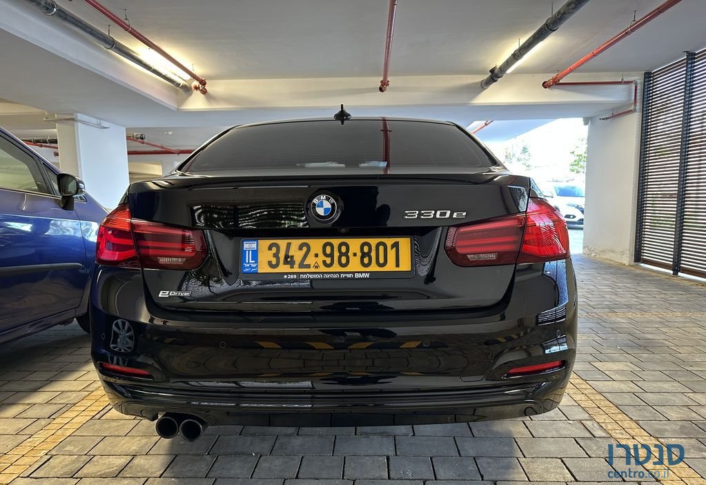 2018' BMW 3 Series ב.מ.וו סדרה 3 photo #4