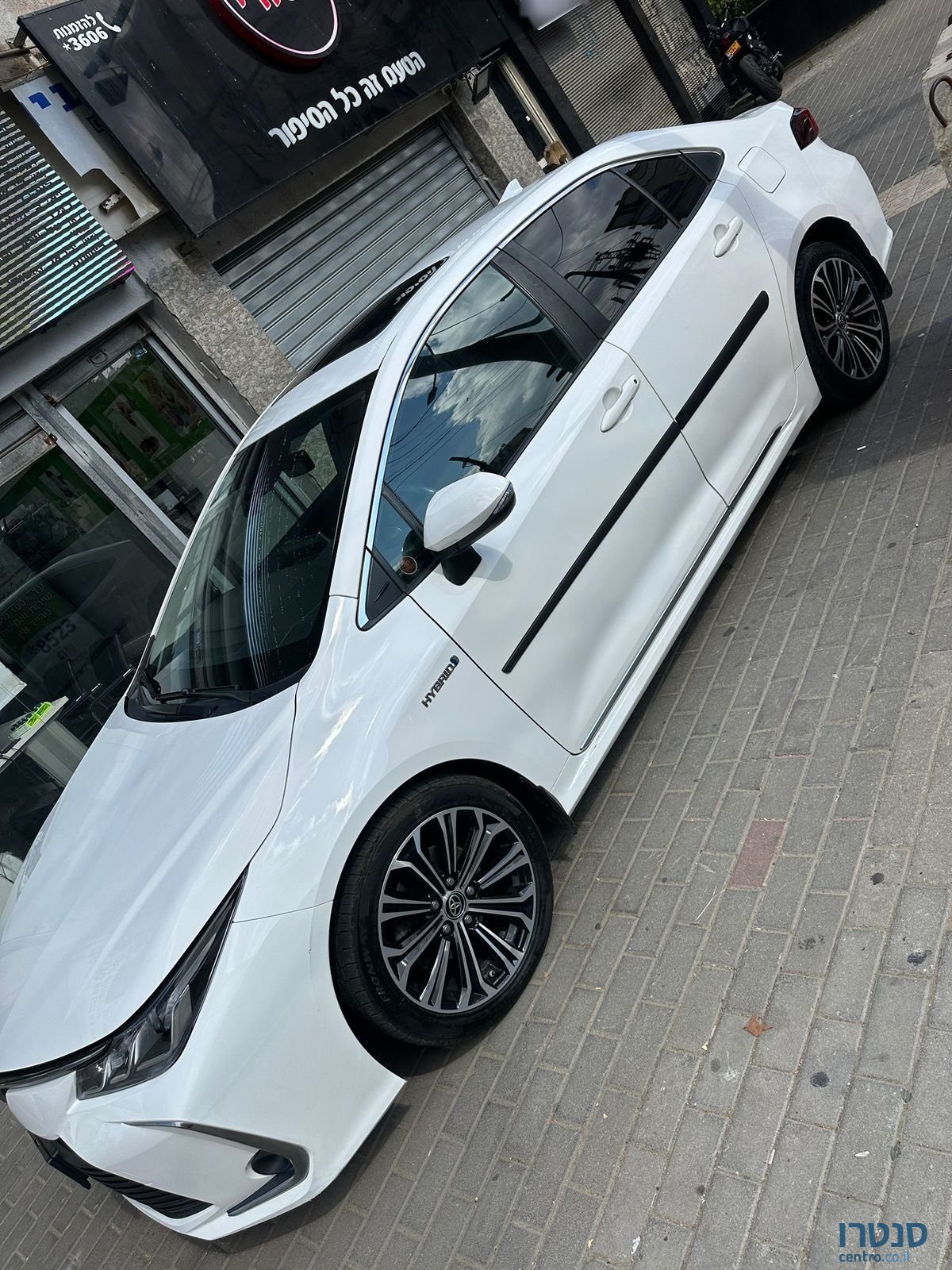 2021' Toyota Corolla photo #6