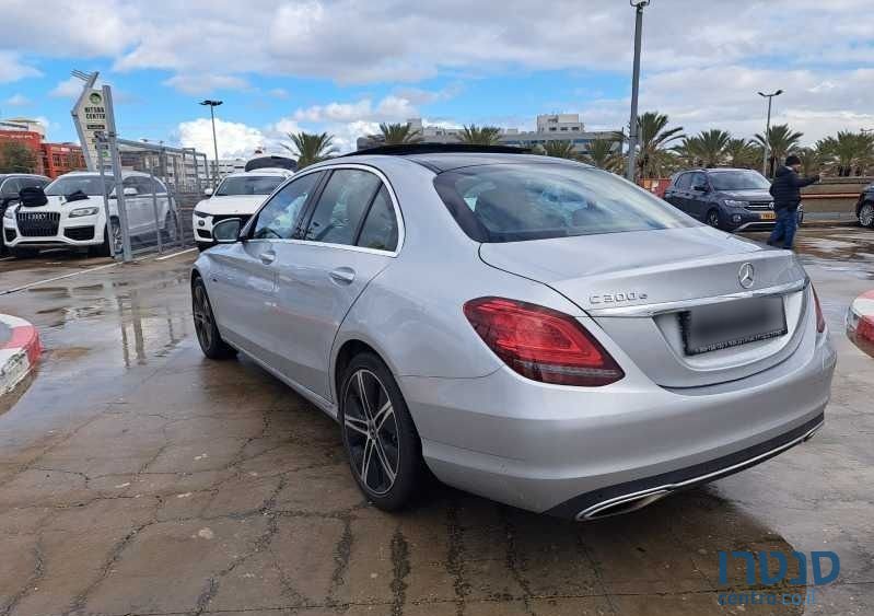 2020' Mercedes-Benz C-Class מרצדס photo #2