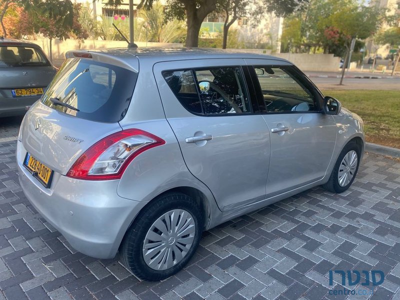 2017' Suzuki Swift סוזוקי סוויפט photo #4