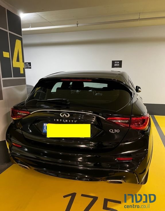 2017' Infiniti Q30 אינפיניטי photo #2