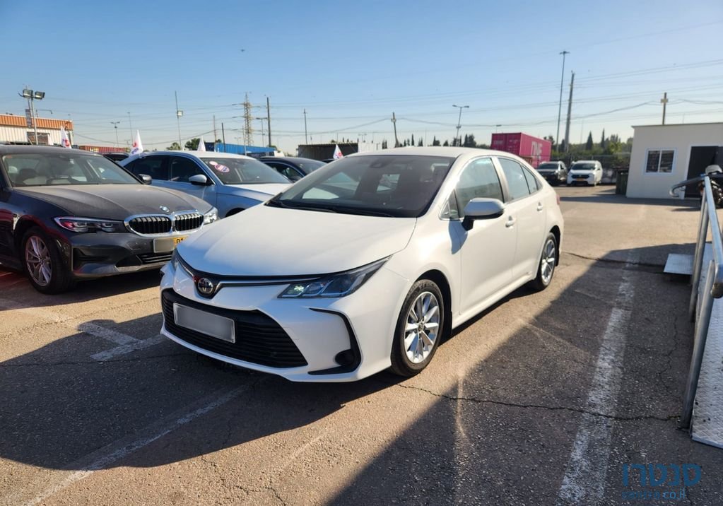 2022' Toyota Corolla טויוטה קורולה photo #6