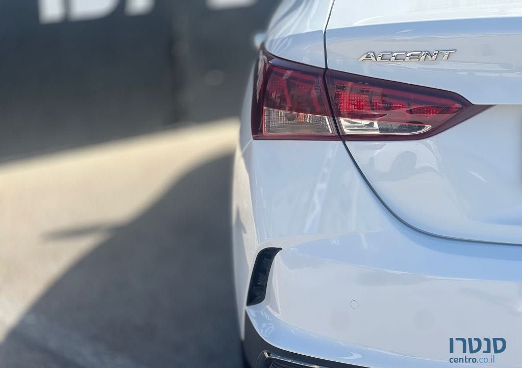 2022' Hyundai i25 יונדאי אקסנט photo #2