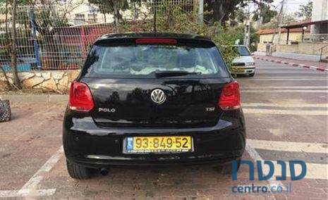 2014' Volkswagen Polo photo #1