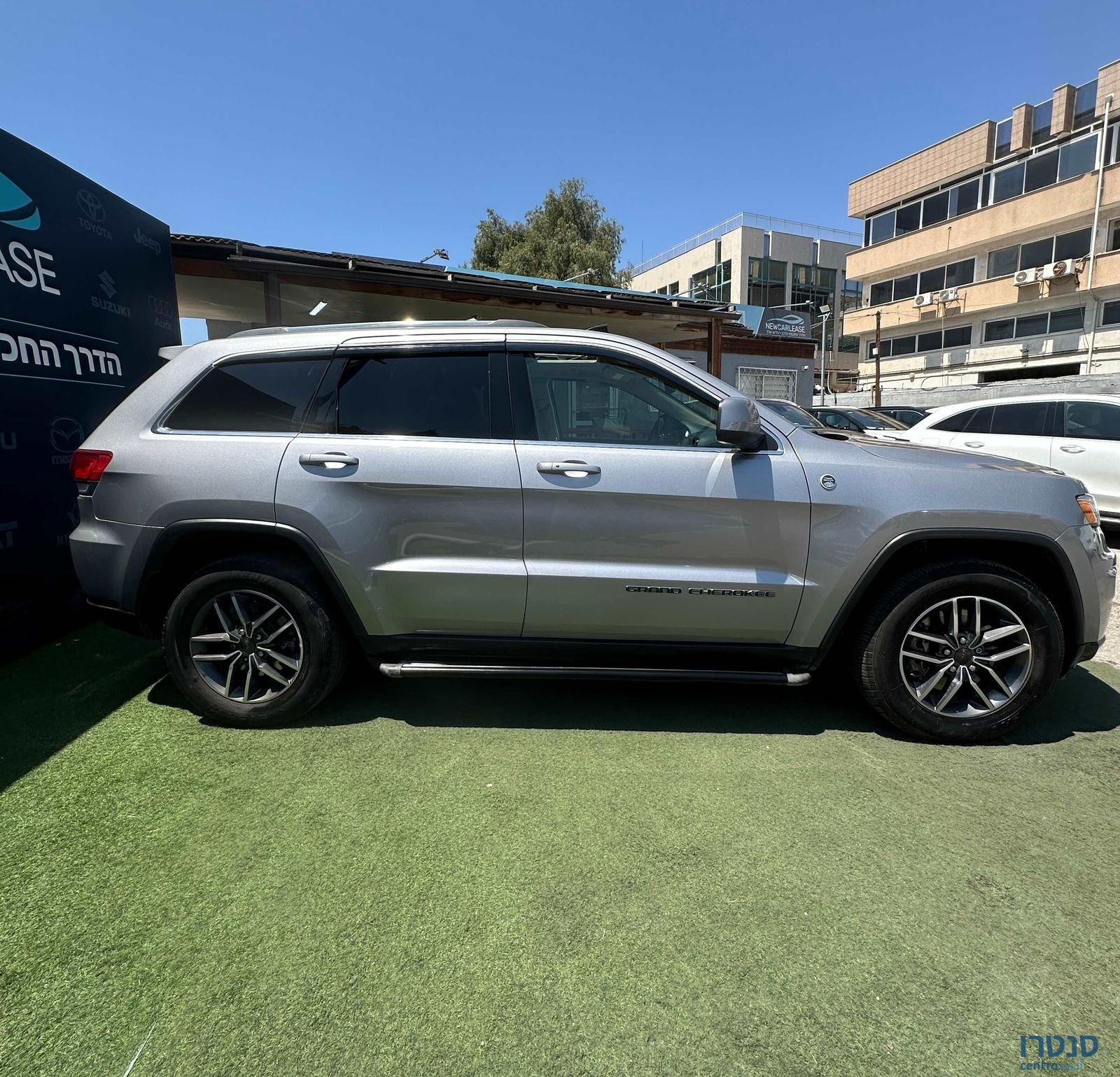 2020' Jeep Grand Cherokee ג'יפ גרנד צ'ירוקי photo #4
