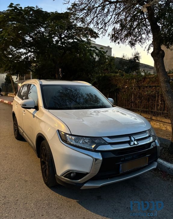 2018' Mitsubishi Outlander מיצובישי אאוטלנדר photo #3
