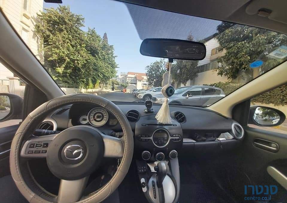 2009' Mazda 2 מאזדה photo #2