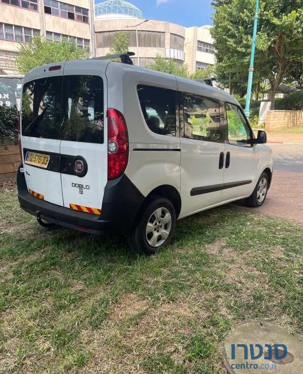 2015' Fiat Doblo פיאט דובלו photo #6