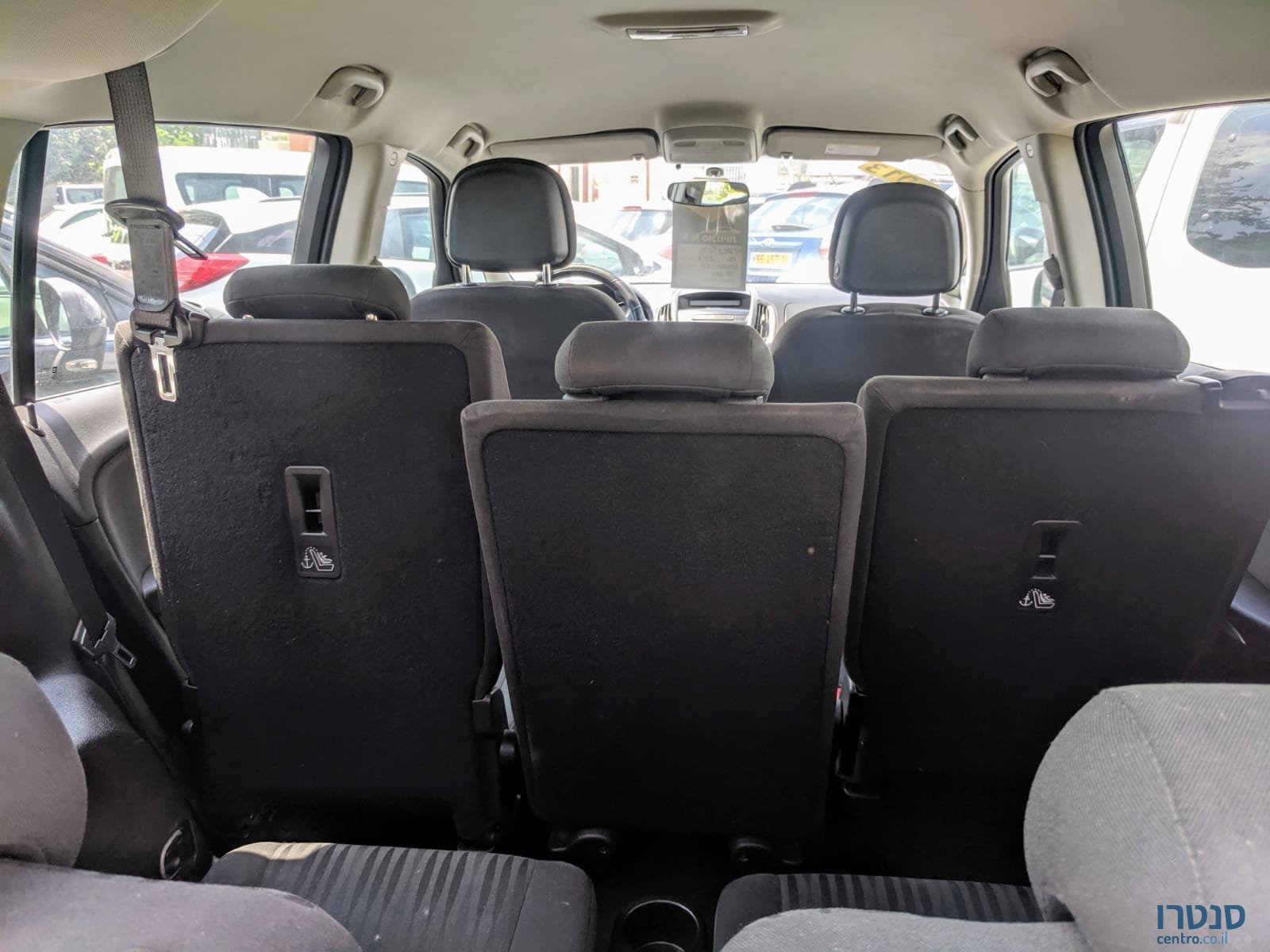 2013' Opel Zafira photo #5