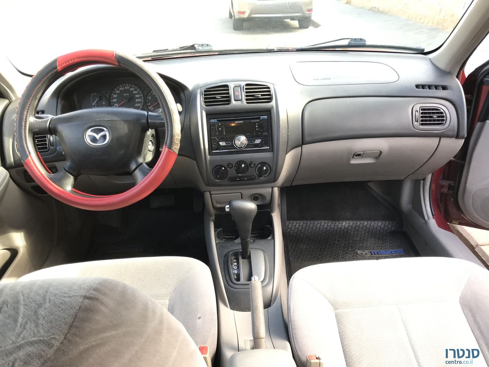 2002' Mazda Lantis LX photo #4