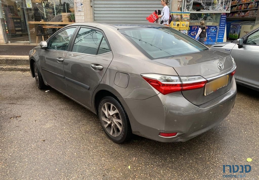 2017' Toyota Corolla טויוטה קורולה photo #5