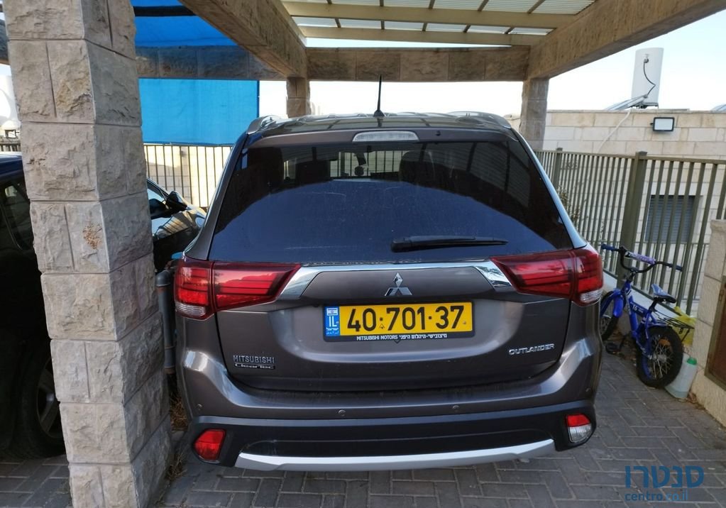 2016' Mitsubishi Outlander מיצובישי אאוטלנדר photo #4