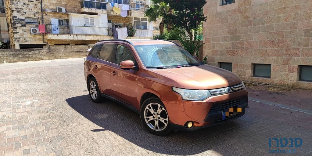 2013' Mitsubishi Outlander מיצובישי אאוטלנדר photo #3