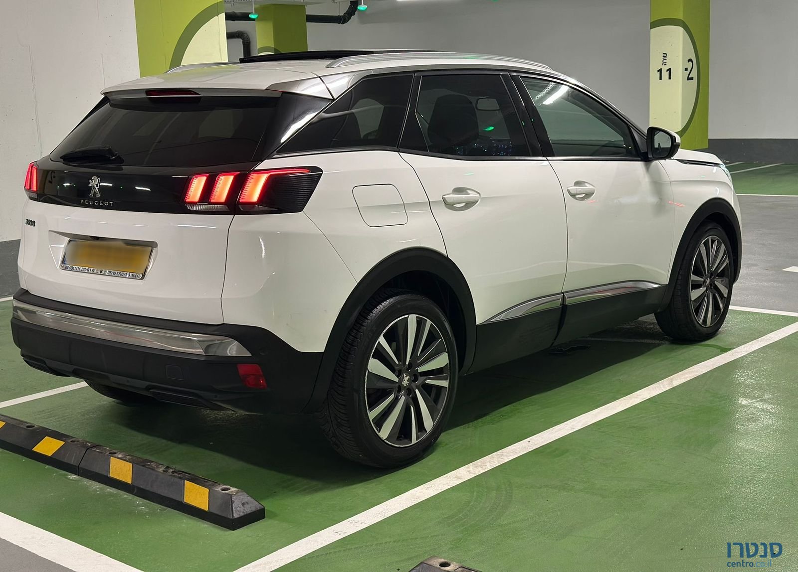 2017' Peugeot 3008 פיג'ו photo #6