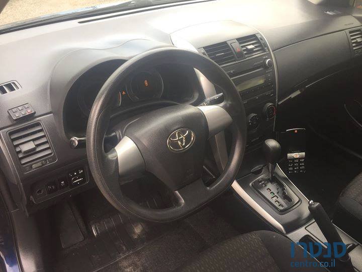 2009' Toyota Corolla photo #3