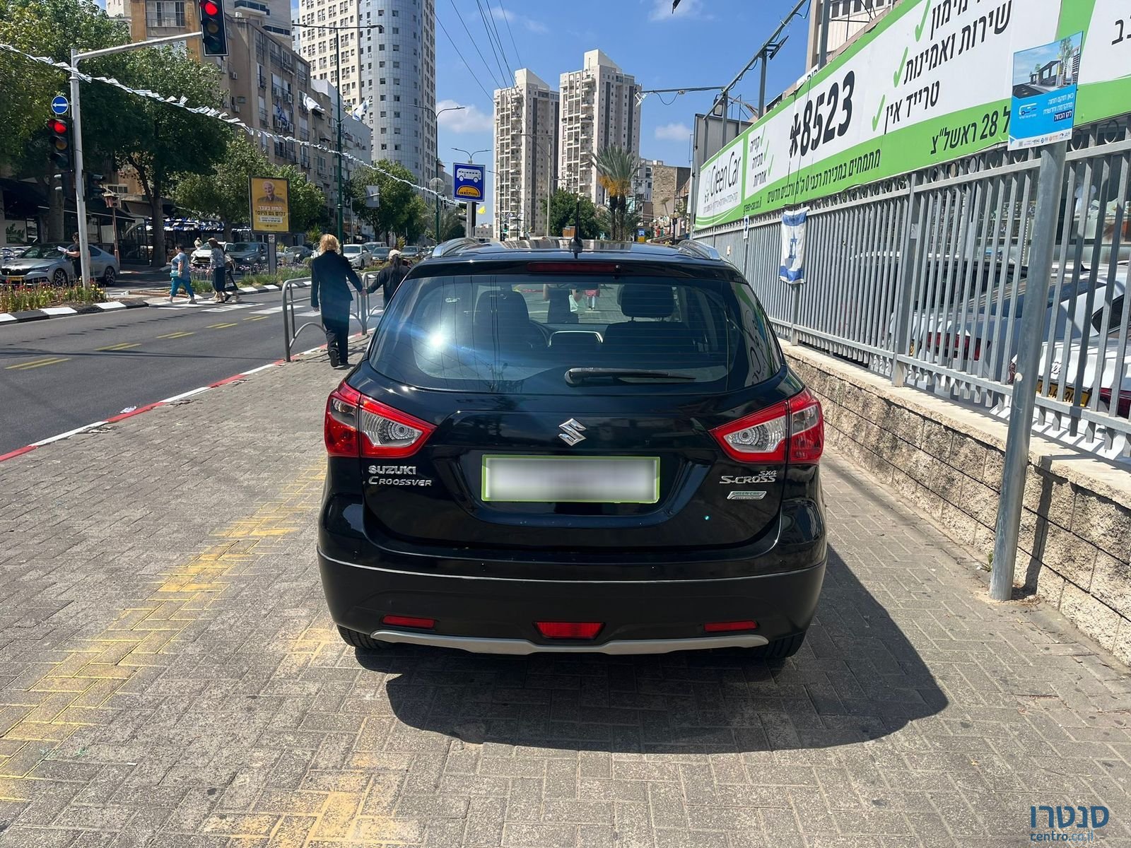 2015' Suzuki SX4 photo #5