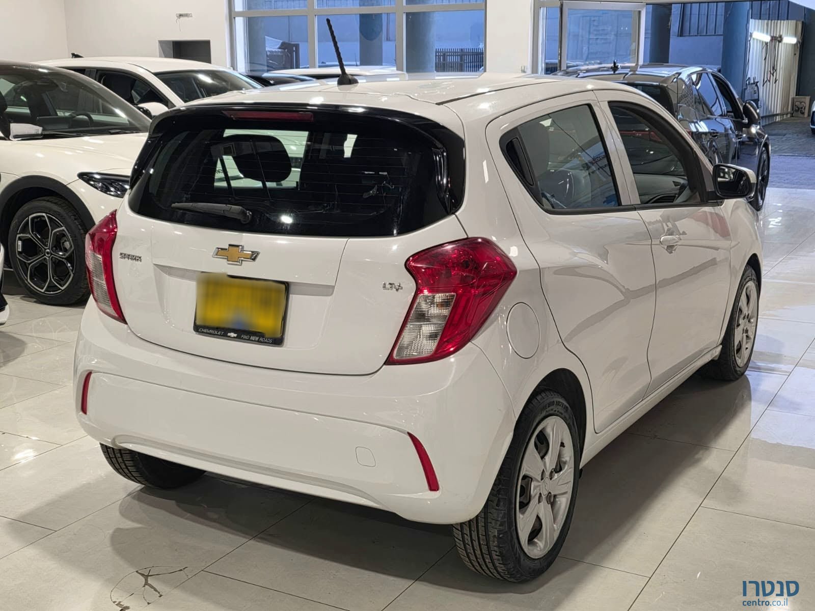 2021' Chevrolet Spark photo #3