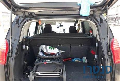 2012' Peugeot 5008 פיג'ו photo #1