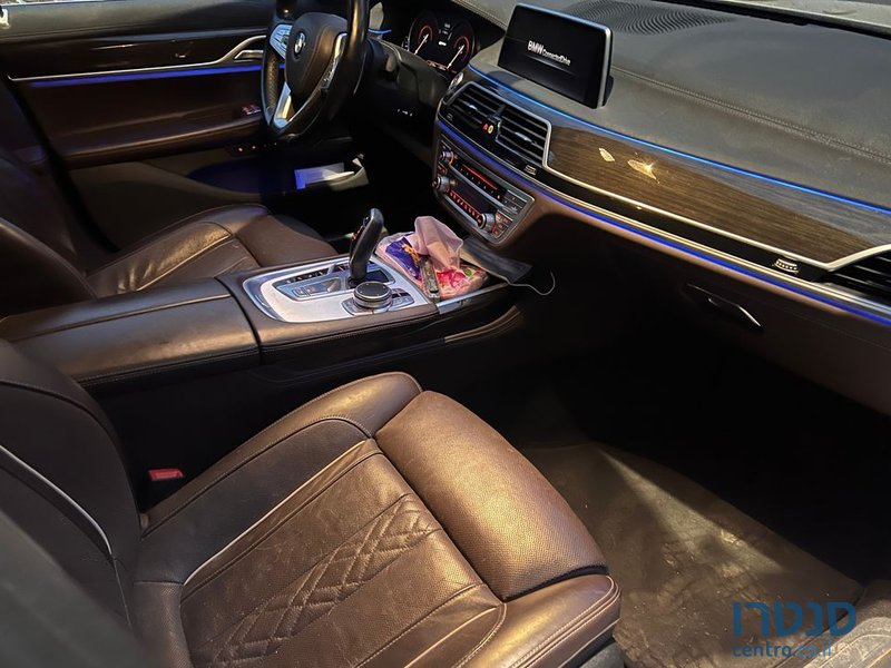 2019' BMW 7 Series ב.מ.וו סדרה 7 photo #3