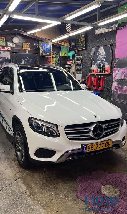 2017' Mercedes-Benz Glc מרצדס photo #1